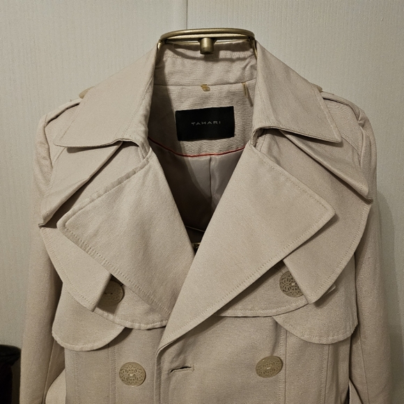 Trench Coat - Picture 1 of 3